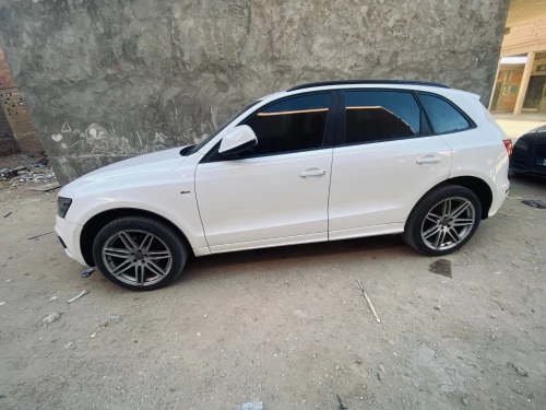 Audi Q5 2011 S Line Pack Tech