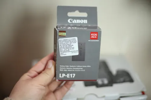 Canon EOS 250d