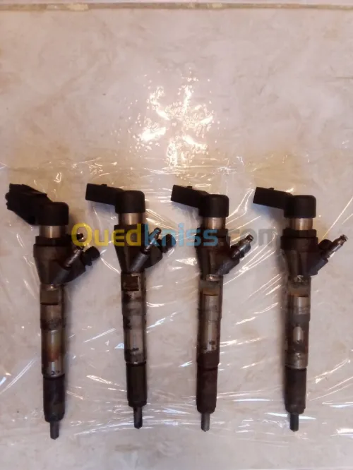 Injecteur+doseur+rampe clio 4 GT line1.5 dci