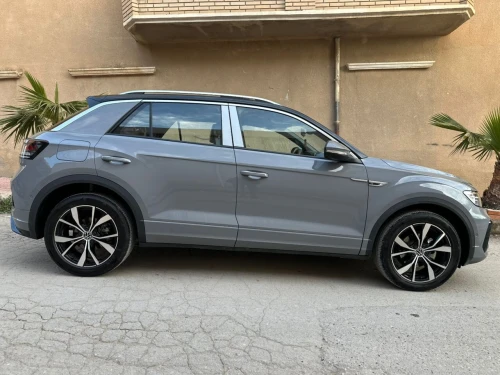 Volkswagen T-Roc 2025 R