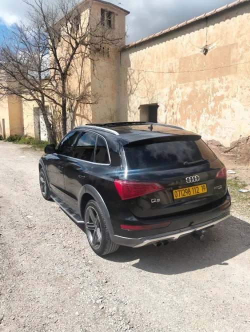 Audi Q5 2012 Off Road