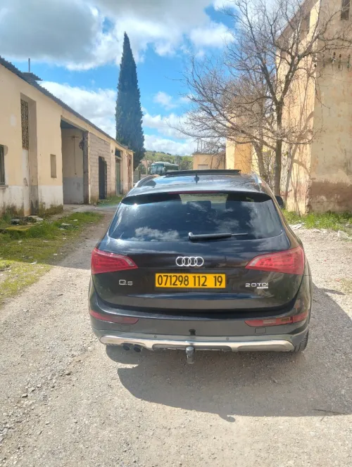 Audi Q5 2012 Off Road