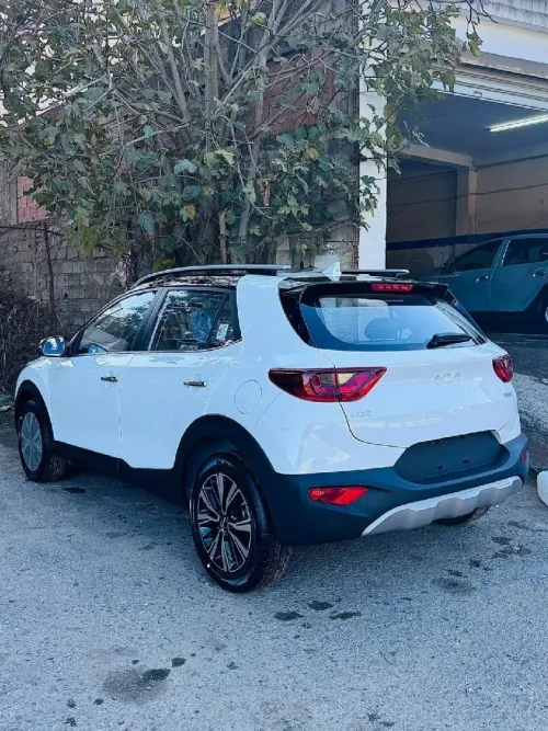 Kia KX1 2025 Black roof