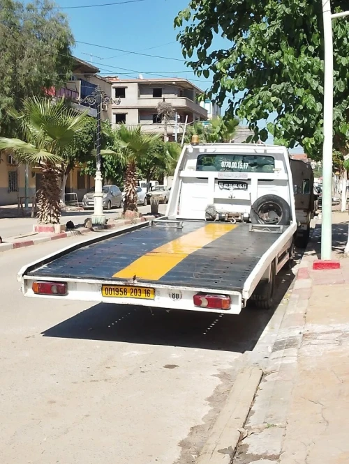 Camion dépannage Renault 2003