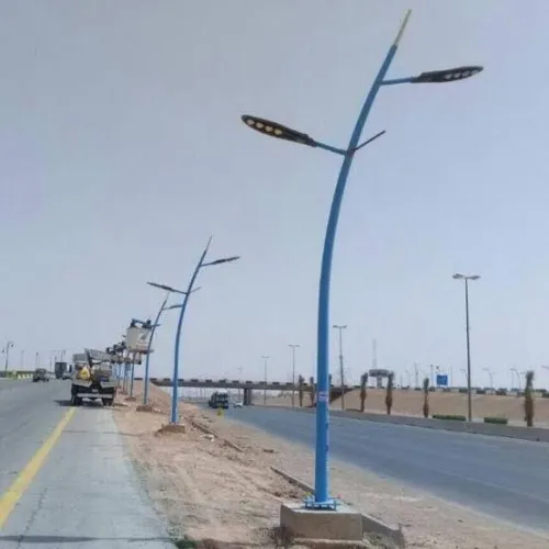 صناعة أعمدة الانارة العمومية ومسلتزماتها 