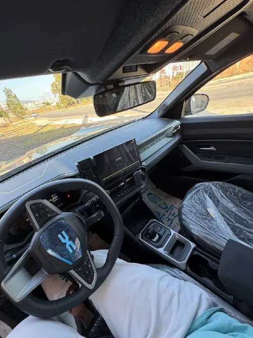 Dacia Duster 2025 