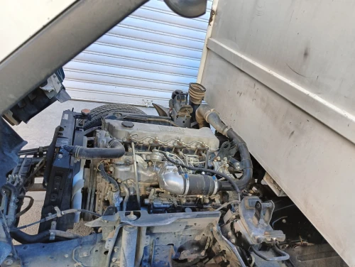 Isuzu NMR 71 2013