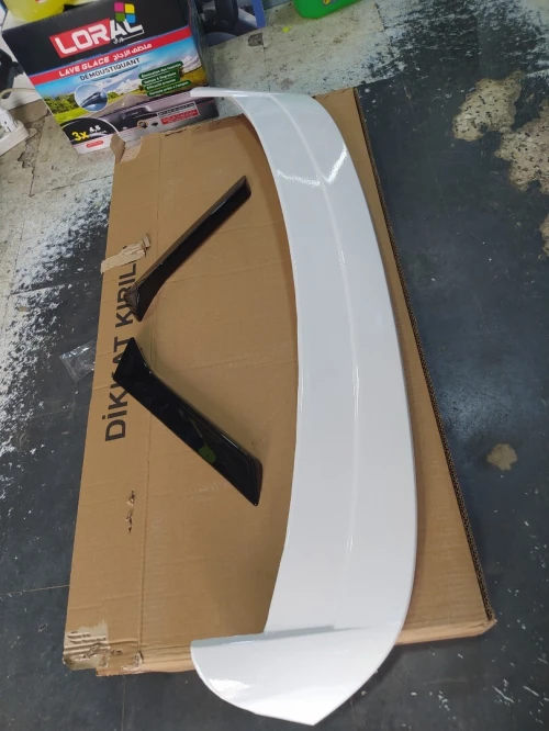 BECQUET LEON 3 PLASTIQUE BLANC