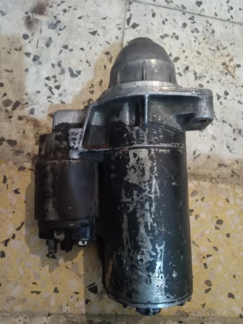 Piece moteur 4cdi mercides  c220