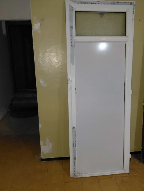 Vente porte de maison intérieure