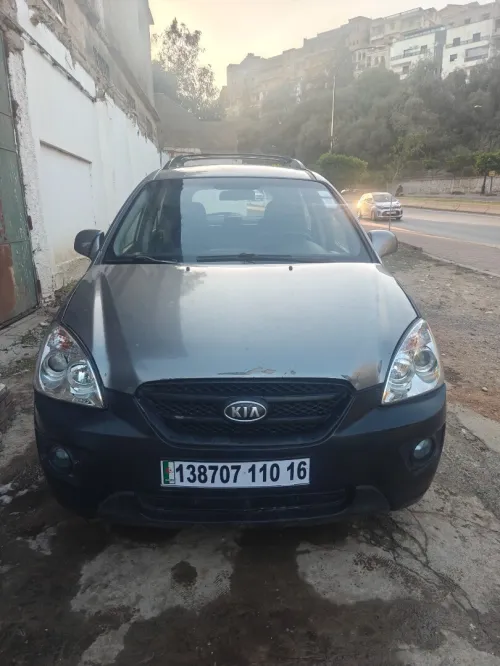 Kia Carens 2010 