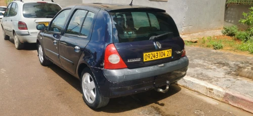 Peugeot Rcz + renault Clio 2011 et 2004 2011 