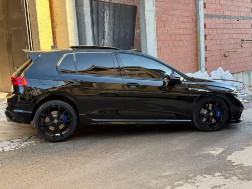 Volkswagen Golf 8 2024 R