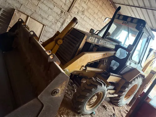 Caterpillar Rétro chargeur 428B 2000