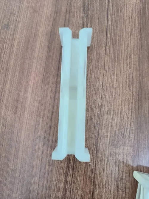 Fourniture et pose tous types d'ascenseurs, تركيب، تجديد، وصيانة المصاعد Installation ascenseur