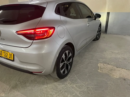Renault Clio 5  2023 Evolution