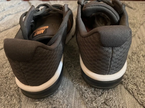 Chaussures Nike air Max originale | Taille : 38,5