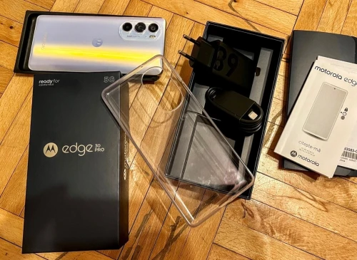 motorola edge 30 pro 5G