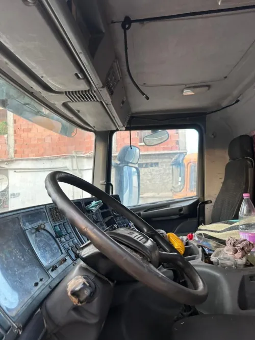 Scania P360 2006