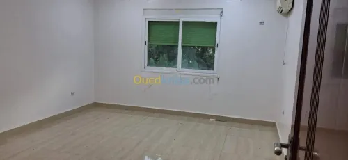 Location Appartement F4 Annaba Annaba