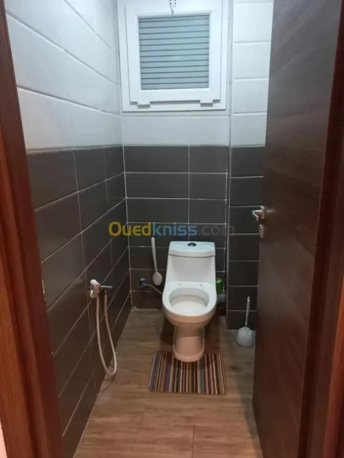 Location Appartement F4 Annaba Annaba