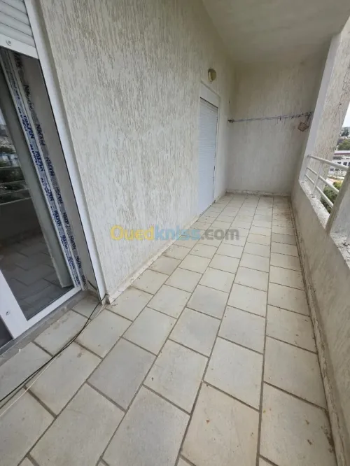 Location Appartement F4 Annaba Annaba