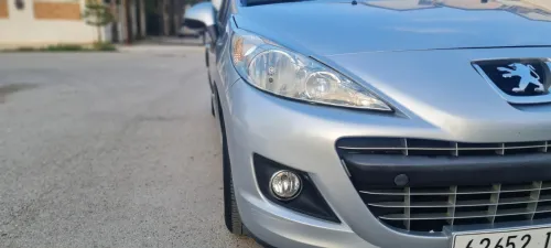 Peugeot 207 2012 