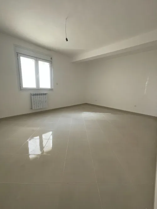 Location Appartement F4 Alger Souidania