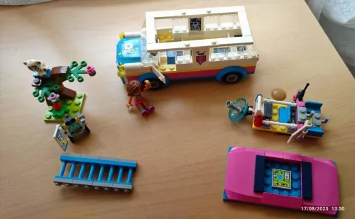 Lego friends