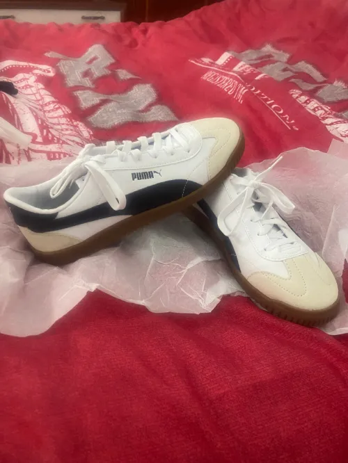 3 paires de basket puma et reebok