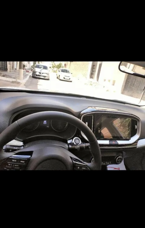 Kia KX1 2025 toute option avec toi ouvrant
