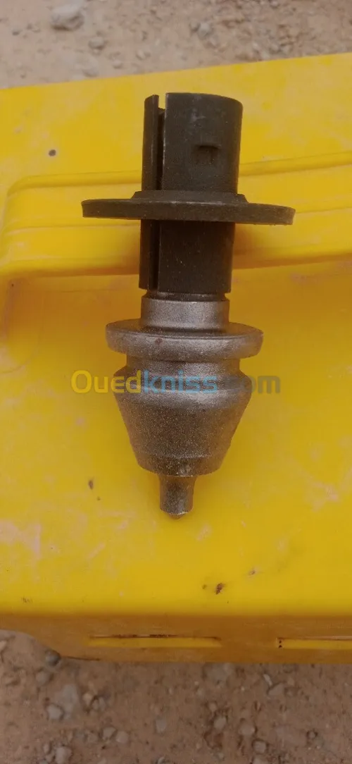 Dentures kennametal pour équipement de fraisage D asphalte 