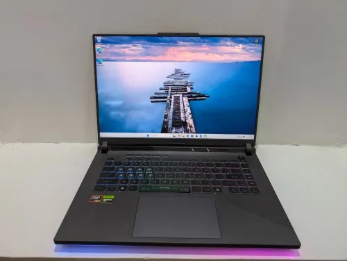 ASUS ROG STRIX G16 | RYZEN 9 8940HX | RTX 5070 | 16GB DDR5 + 1TB| CABA USA GARANTIE