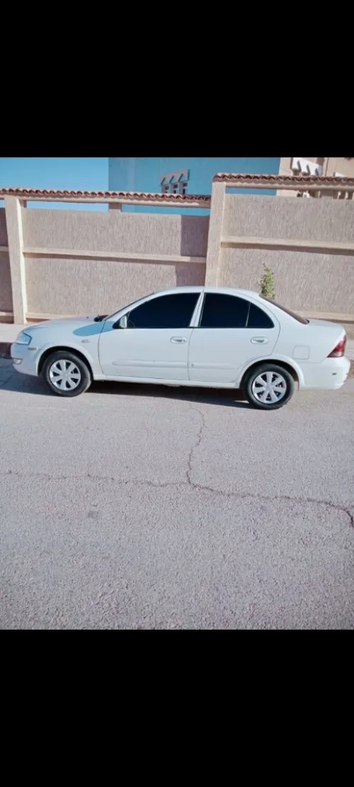 Nissan Sunny 2011 B 10