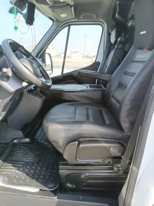 Renault Master 2 pano 2021