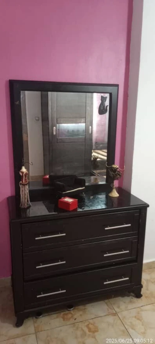 Chambre a coucheren très bon état 