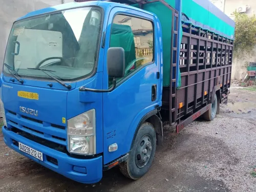 Isuzu Npr 2012 Npr