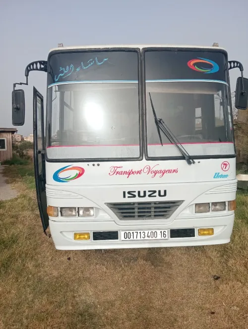 Isuzu Md27 2000