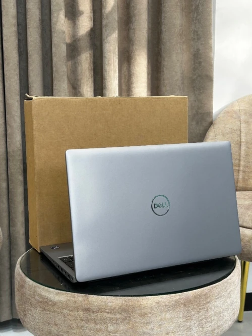 DELL LATITUDE 5505 ULTRA 5 135U 32GB 512GB 15"FHD NEUF SOUS EMBALLAGE