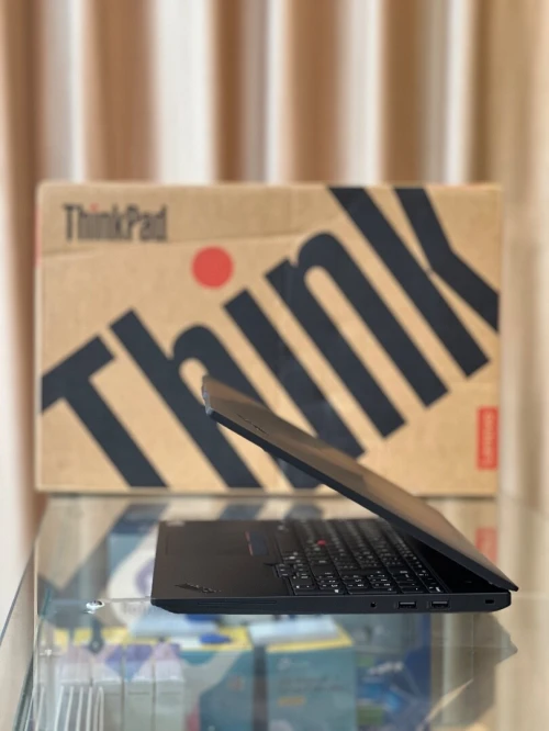 LAPTOP LENOVO THINKPAD L16 ULTRA 7 155U 32G 512 SSD 16" NEUF JAMAIS UTILISE  