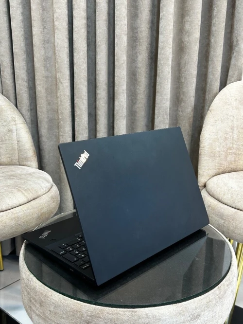 LENOVO THINKPAD E580 i5-8265U 8GB 256GB 15"FHD