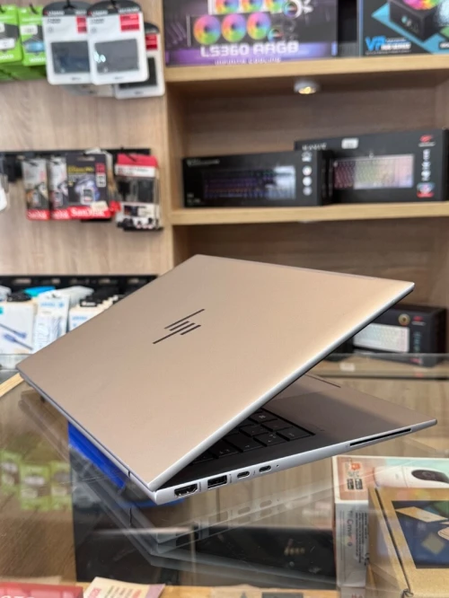 HP ZBOOK FIRE FLY 14 G10 i7-1355U 16GB 512GB SSD 14" FHD