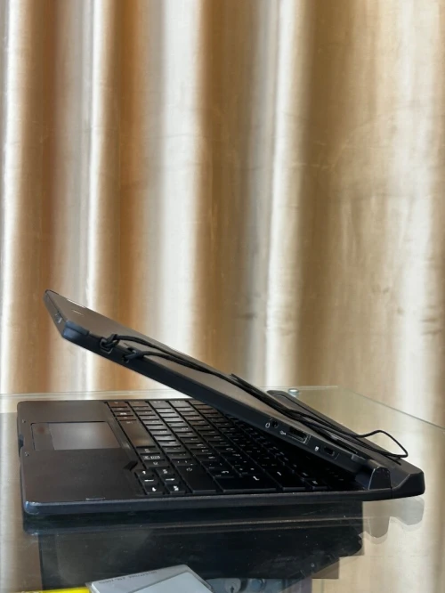 LAPTOP FUJITSU STYLISTIC i7-8665U 16GB 256GB ECRAN 13" FHD TACTILE DETACHABLE 
