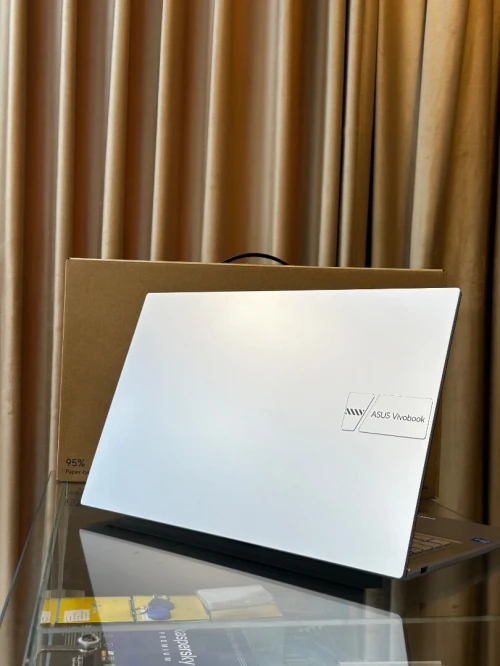 LAPTOP ASUS VIVOBOOK 17 i3-1315U 8GB RAM 512GB SSD 17" FHD