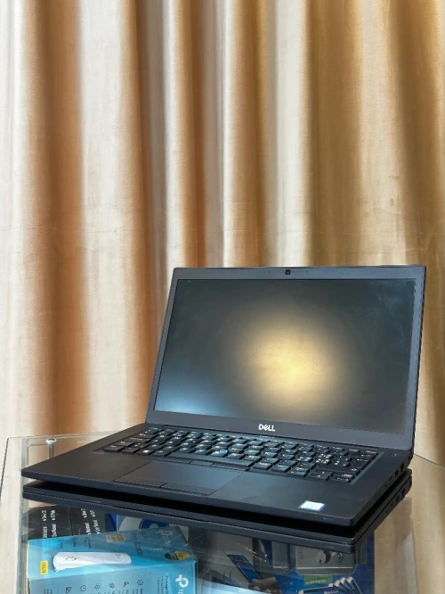DELL LATITUDE 7490 i7-8650U 8GB 256GB ÉCRAN 14"FHD