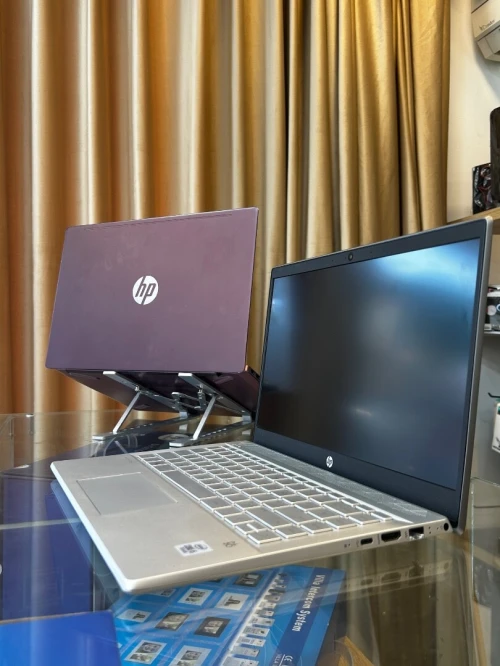 Hp pavilion 14 i5-1035G1 8GB 256GB SSD 14"FHD 