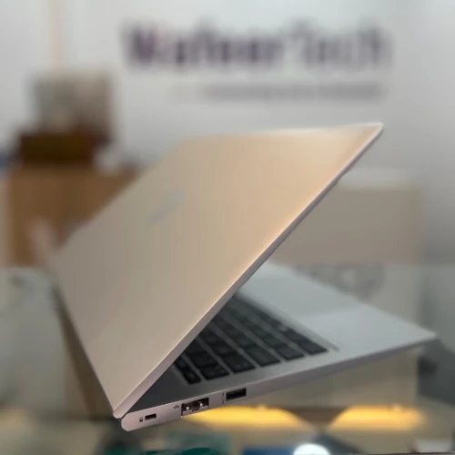 LAPTOP HP PROBOOK 450 G8 I5-1135G7 8GB 256 SSD 15.6 FHD