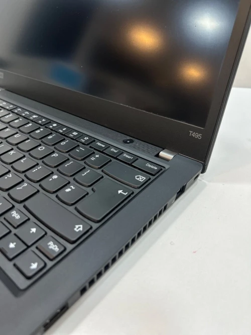 LENOVO THINKPAD T495 RYZEN 5 PRO 3500U RADEON VEGA 8G 256SSD 14" FHD 