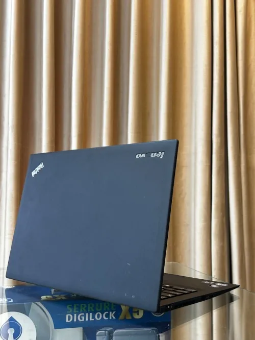 Lenovo THINKPAD x1 CARBONE i5-3427U 8GB 256GB ÉCRAN 14"FHD 