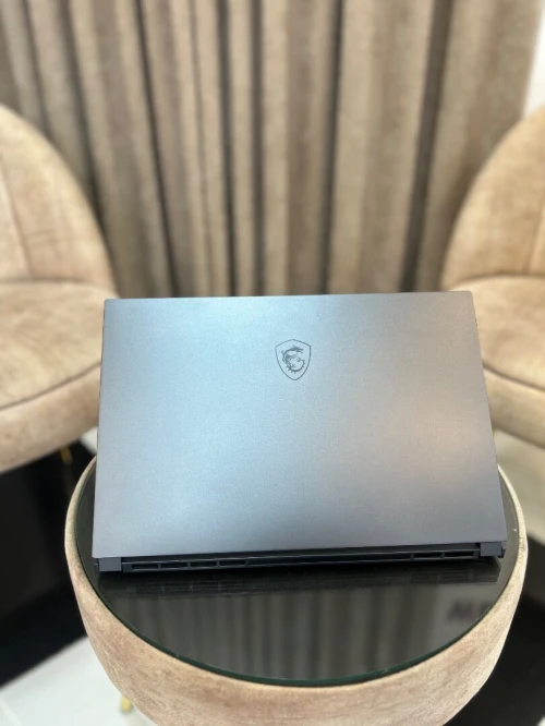 LAPTOP MSI CREATOR 15 I7-10875H 32GB 1TB SSD RTX 2060 6GB 15,6' FHD TACILE